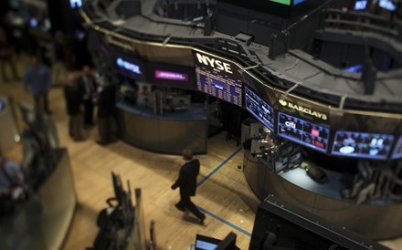 Dow Jones já está em terreno positivo em 2016