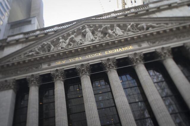 Trump e Home Depot agitam Wall Street mas não impedem novos recordes