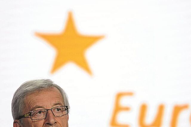 Juncker sucede a Barroso e deixa Cameron mais só 