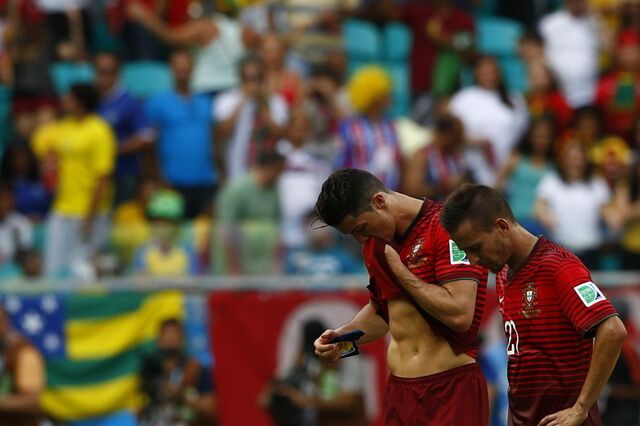 Portugal 'atropelado' pela Alemanha na estreia no Mundial 2014