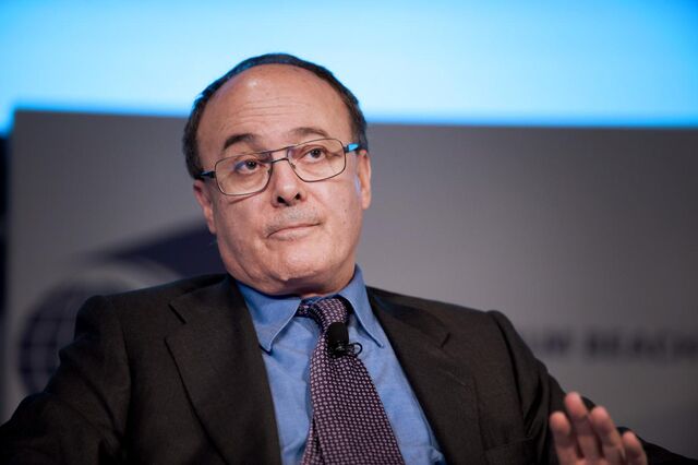 Governador do Banco de Espanha arrepende-se de não ter nacionalizado o Banco Popular