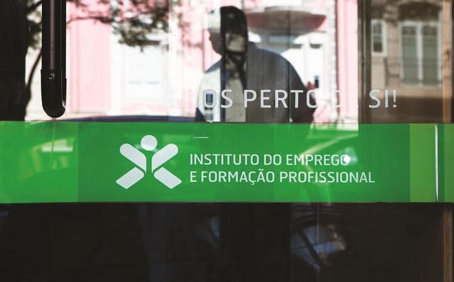 Guia prático dos novos apoios ao emprego  