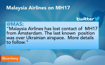 Vídeo: Avião da Malaysia Airlines despenha-se na Ucrânia