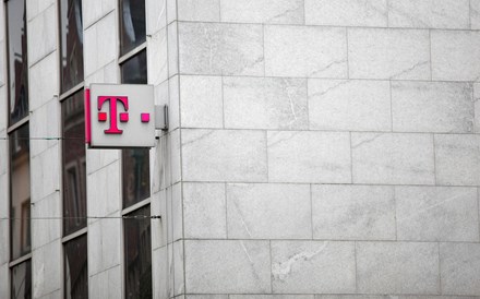 Iliad abandona corrida pela T-Mobile