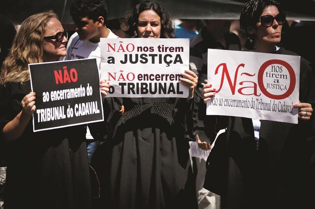 Novo mapa judiciário: 'Só há decisões irrevogáveis em ditadura' 