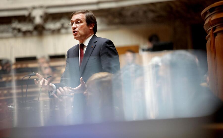 estado nação passos coelho debate