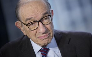 Greenspan admite que juros norte-americanos podem entrar em terreno negativo