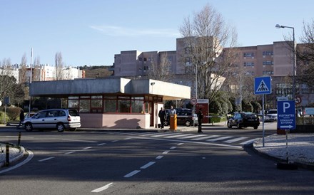 Tribunal de Contas critica tempos de espera no Hospital Amadora Sintra