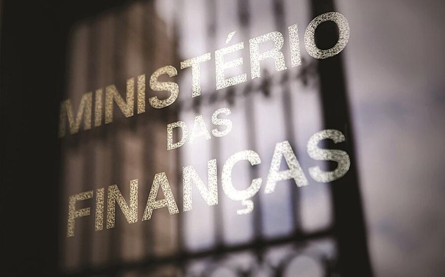 Sindicatos das autarquias exigem reunião com Governo até amanhã 