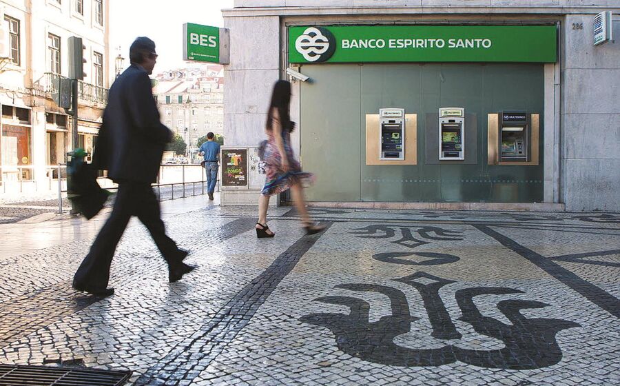 Linhas de apoio pouco ou nada ajudam os clientes do BES 