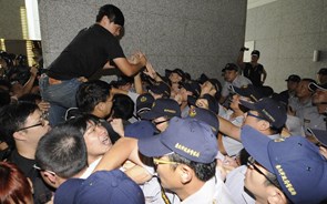 Registo de confrontos violentos em Hong Kong