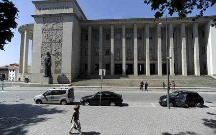 Novo mapa judiciário: 'Está toda a gente aborrecida com isto' 