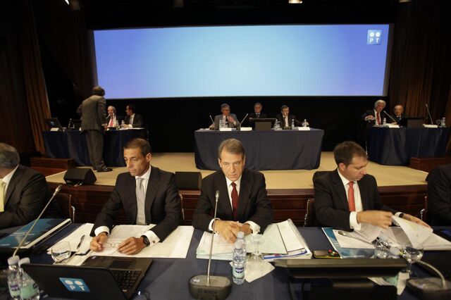 Investimento de fundos na Portugal Telecom dispara 75% em Agosto