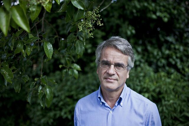 Morreu o economista Pedro Lains