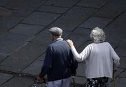reformas pensões velhos pessoas 