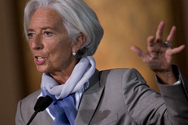 Lagarde aposta no 'Euro.2' e elogia moeda única pela maturidade dos seus 20 anos 