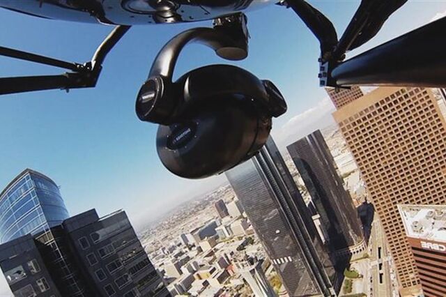 Como são captadas as imagens aéreas extremas para os filmes de Hollywood