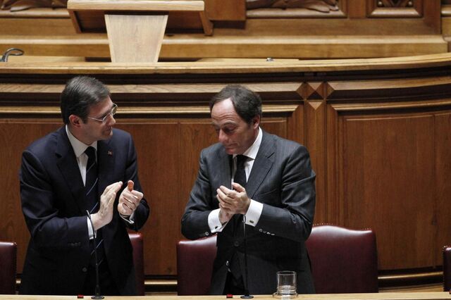 Bruxelas pede entendimentos políticos alargados para o crescimento económico