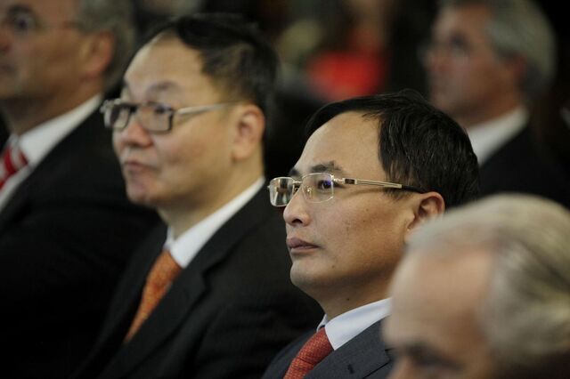Fosun admite 'analisar' a compra do Novo Banco