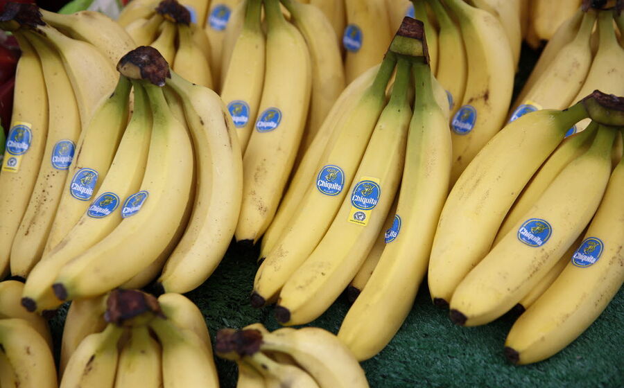 bananas - Chiquitas
