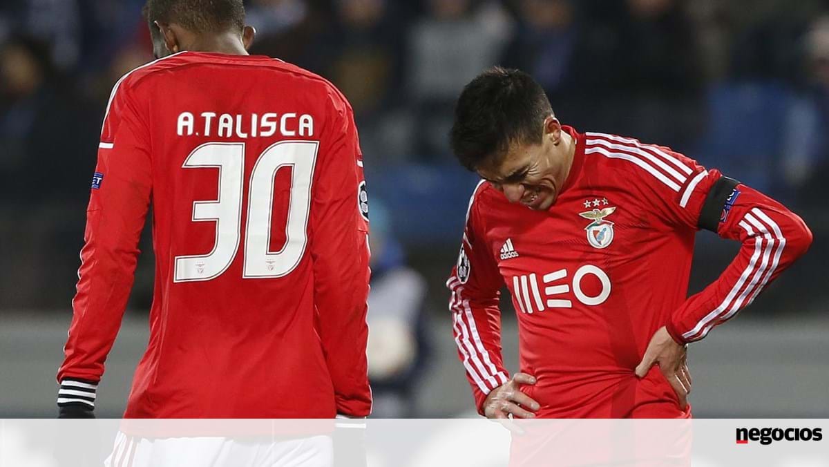Benfica pode jogar na Grécia para a Liga Europa - Benfica - Jornal Record