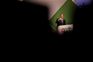 António Pires de Lima, ministro da Economia, discursa no Congresso das Comunicações, organizado pela APDC.