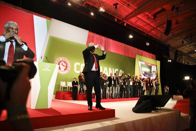 Três ex-governantes de Sócrates na direcção de Costa. Seguristas ficam de fora