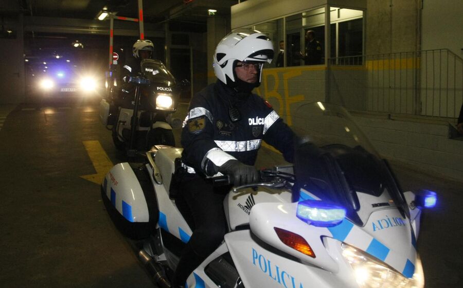 José Sócrates Policia