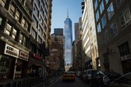 O One World Trade Center, a poucos meses de terminar a construção que dura há 13 anos e já custou vários milhares de mihões de dólares.