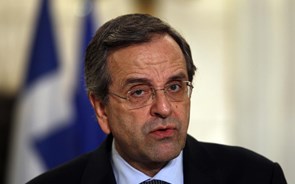 Samaras diz que Governo grego assinou novo resgate com “piores condições”