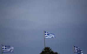 Bolsa grega valoriza mais de 4% e corrige parte das perdas das últimas sessões