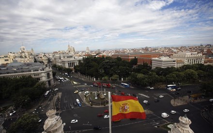 Depois de Paris, Madrid também quer proibir carros a gasóleo poluentes no centro da cidade