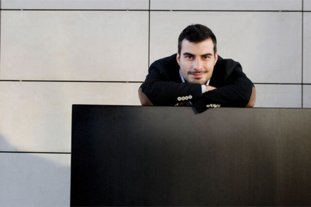 Nuada, a luva para quem tem dificuldades com pesos