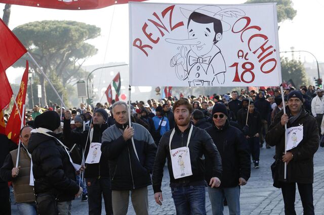 Renzi enfrenta greve geral contra a flexibilização laboral