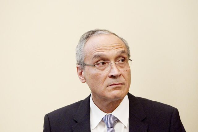 ERSE revê previsão para data final da dívida tarifária na electricidade