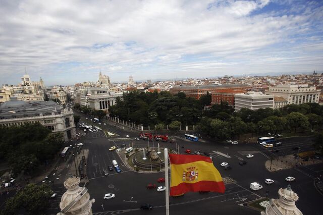 Turismo em Espanha registou novo máximo histórico em 2015
