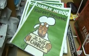 Edição especial do Charlie Hebdo com elevada procura em Portugal