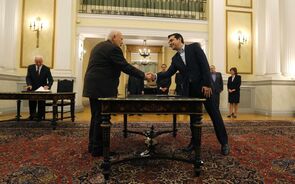 Alexis Tsipras Syriza Karolos Papoulias 