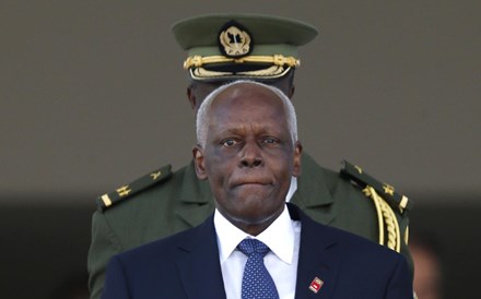 Angola e China vão negociar 'novo pacote financeiro'