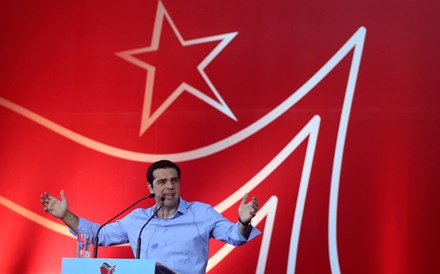 Nova sondagem dá vitória ao Syriza com 4 pontos de vantagem face ao Nova Democracia