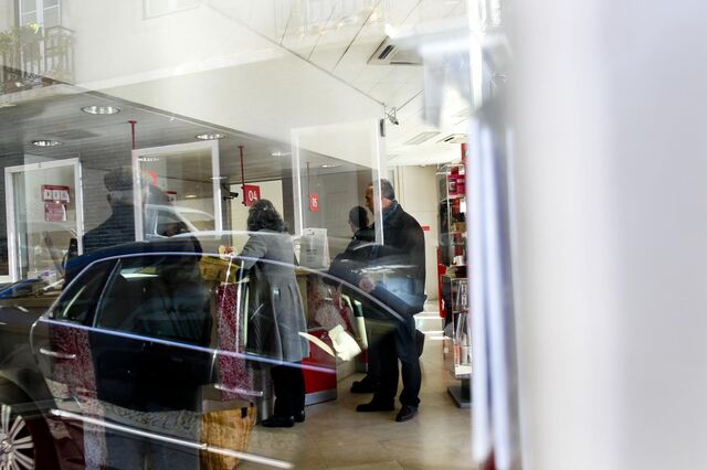 'Tirei todo o dinheiro do banco' para investir em certificados  