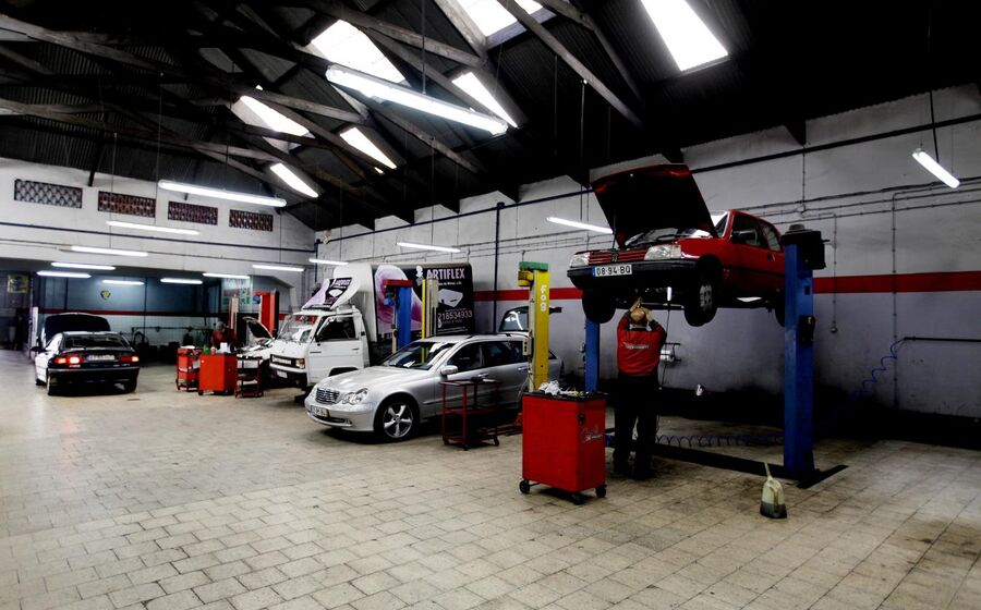 Garagem Manique