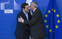 13 de Março – Juncker  antes de receber Tsipras em Bruxelas

“Acredito que será possível nas próximas semanas lidar com os assuntos que temos de lidar de uma forma bem-sucedida. Excluo totalmente um falhanço”.
