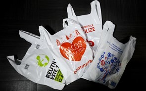    APED faz 'balanço' positivo da taxa sobre os sacos plásticos