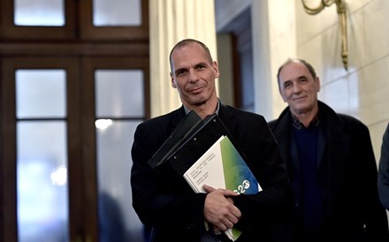 Varoufakis espera progressos no Eurogrupo de 16 de Fevereiro