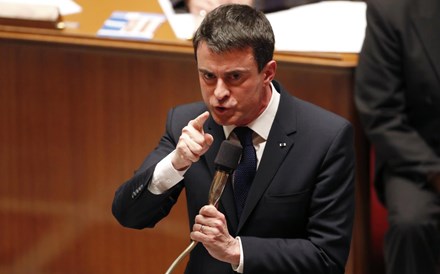 França vai falhar metas do défice devido a gastos na luta contra o terrorismo