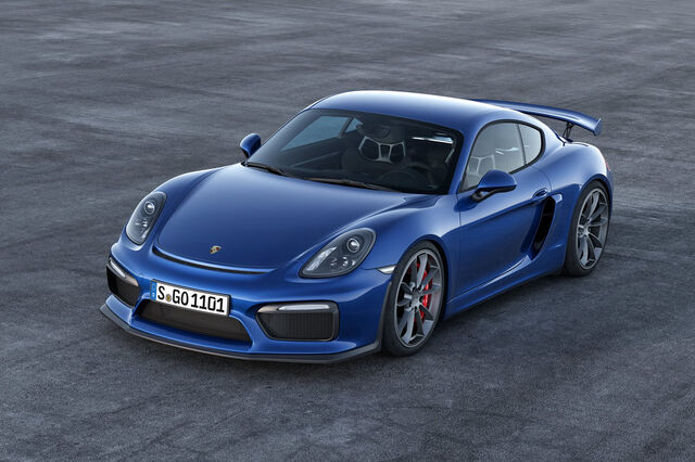 Porsche estreia Cayman GT4