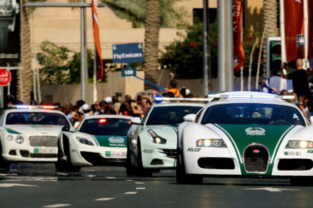 Vídeo: A frota de carros “exóticos” da polícia do Dubai