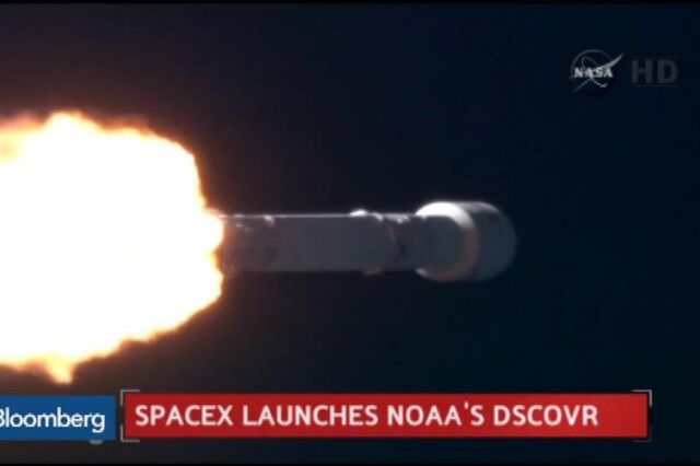 O grande dia de Elon Musk, desde os resultados ao lançamento de um foguetão