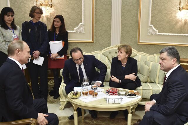 Moscovo acusa Kiev de 'destruir' acordos de Minsk